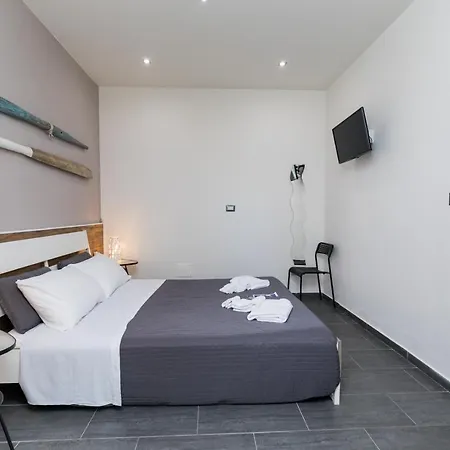 Passi Di Mare 지아르디니낙소스